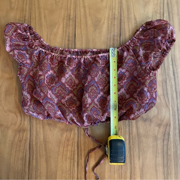 To the Max Sheer Boho Off-the-Shoulder Crop Top - Picture 5 of 6